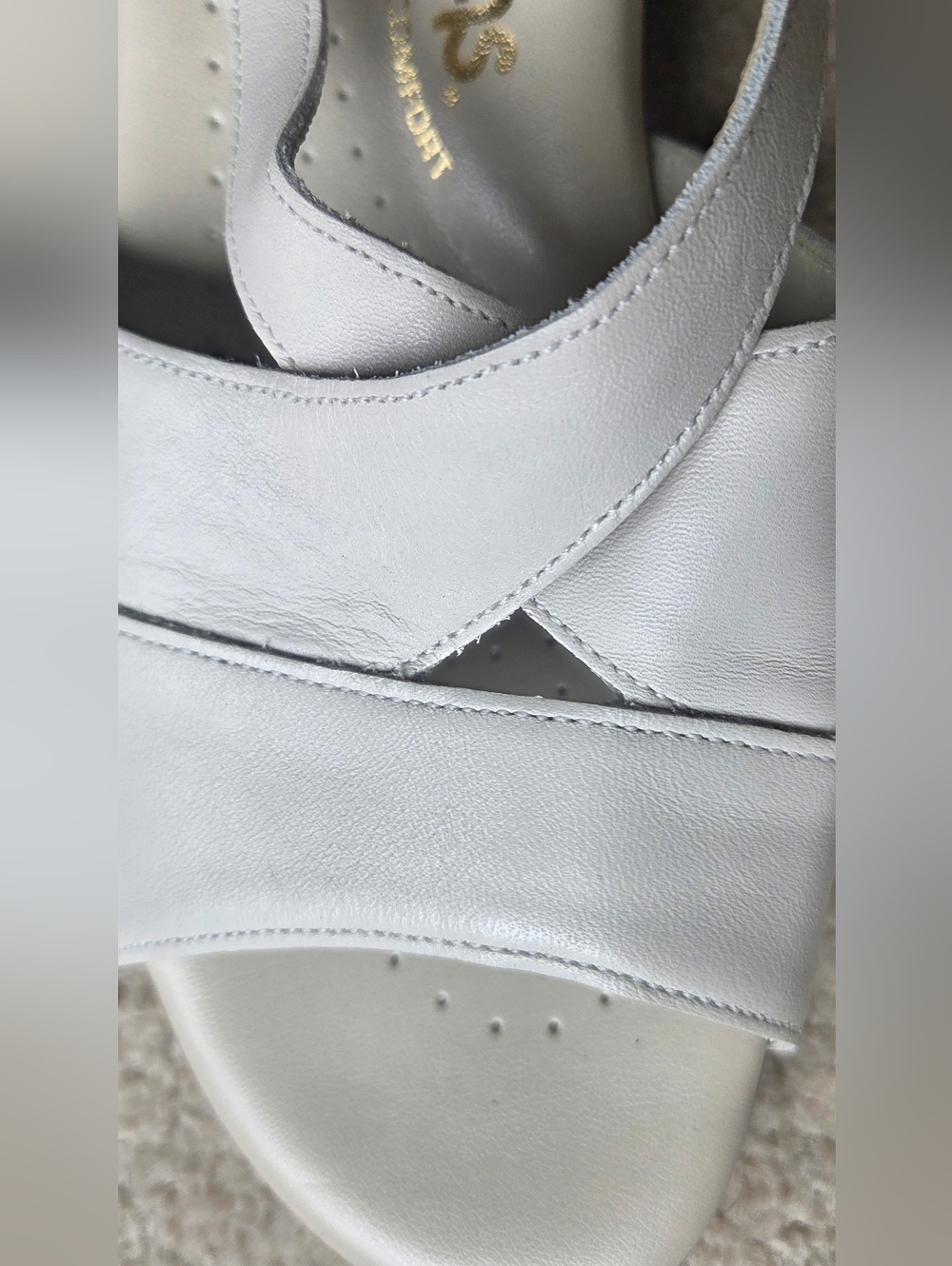 SAS Caress Bone White Cross Strap Wedge Leather Sandal Size 11 USA - Picture 5 of 9